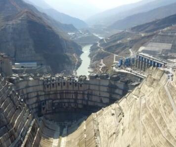 疫情下的國家重大項目建設(shè):白鶴灘水電站