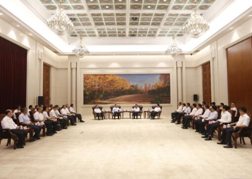 國家電網(wǎng)董事長、黨組書記毛偉明拜會吉林省委書記巴音朝魯、省長景俊海