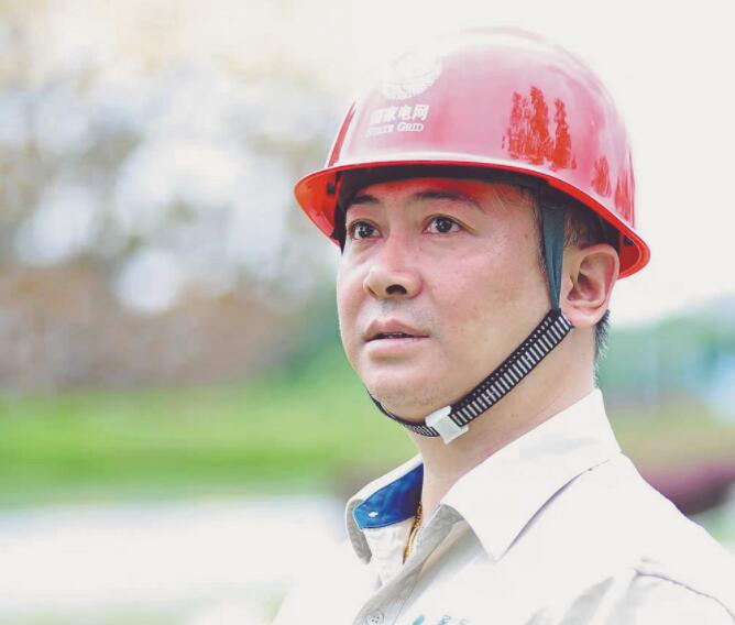 國網(wǎng)工匠吳家華:專業(yè)專注一顆匠心 創(chuàng)新創(chuàng)效百項(xiàng)專利