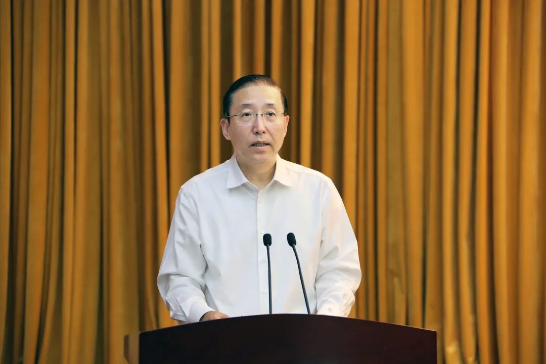 國家電網(wǎng)公司黨組書記、董事長辛保安在中央企業(yè)思想政治工作會(huì)議上作交流發(fā)言