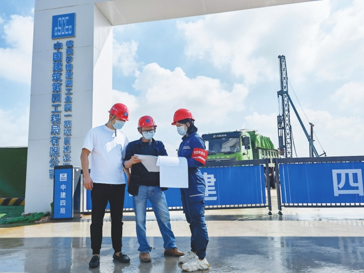 廣東惠州供電局推出“永電租賃”“即插即用”等多項新舉措 “精新”服務千億產(chǎn)業(yè)園區(qū)