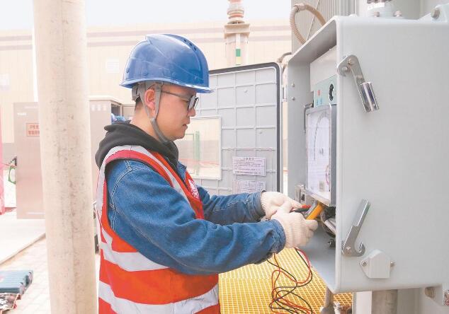 范紅星：在現(xiàn)場學習成長，在一線實踐創(chuàng)新