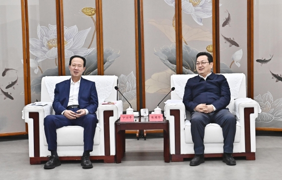 中國電建黨委書記、董事長丁焰章王斌拜會雄安新區(qū)黨工委書記、管委會主任張國華