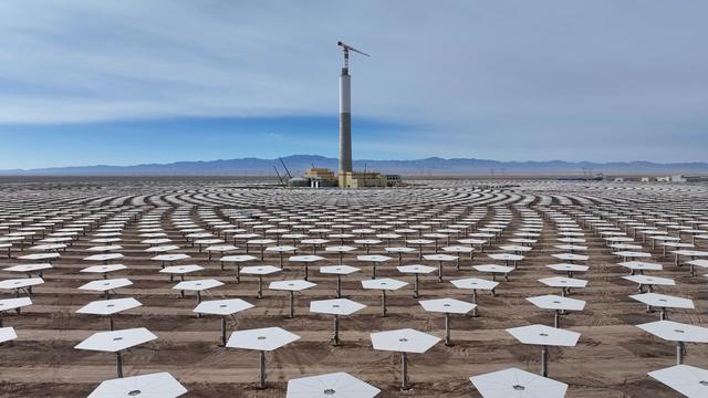 萬面定日鏡震撼來襲！