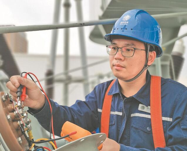 【國(guó)網(wǎng)工匠】蔣祖立:練就過(guò)硬本領(lǐng) 專(zhuān)治“疑難雜癥”