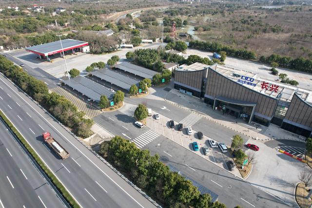 高速公路“雙碳”數(shù)字化正在布局，“浙”里正在打造低碳服務區(qū)