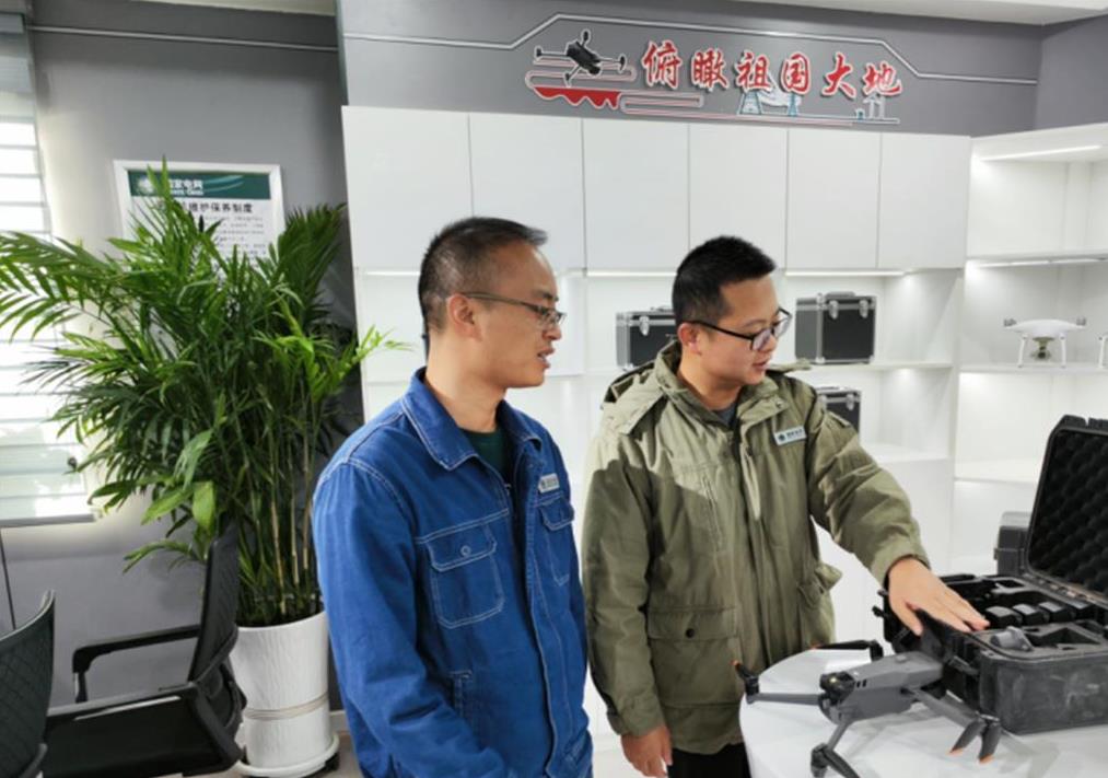 張著峰：從鄂城到肅北，電力幫扶路不停