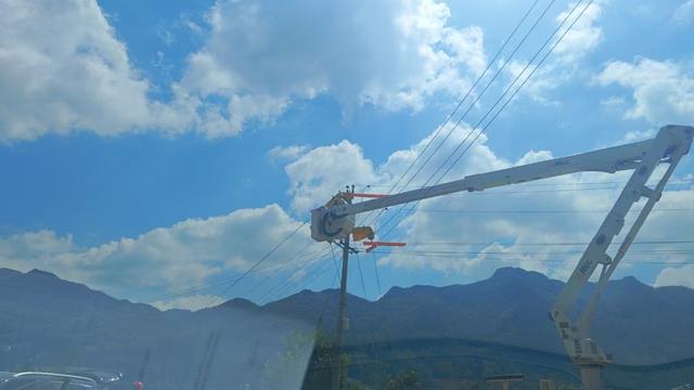 畢節(jié)市郊供電局成功投運10千伏撒昌線，提升供電可靠性