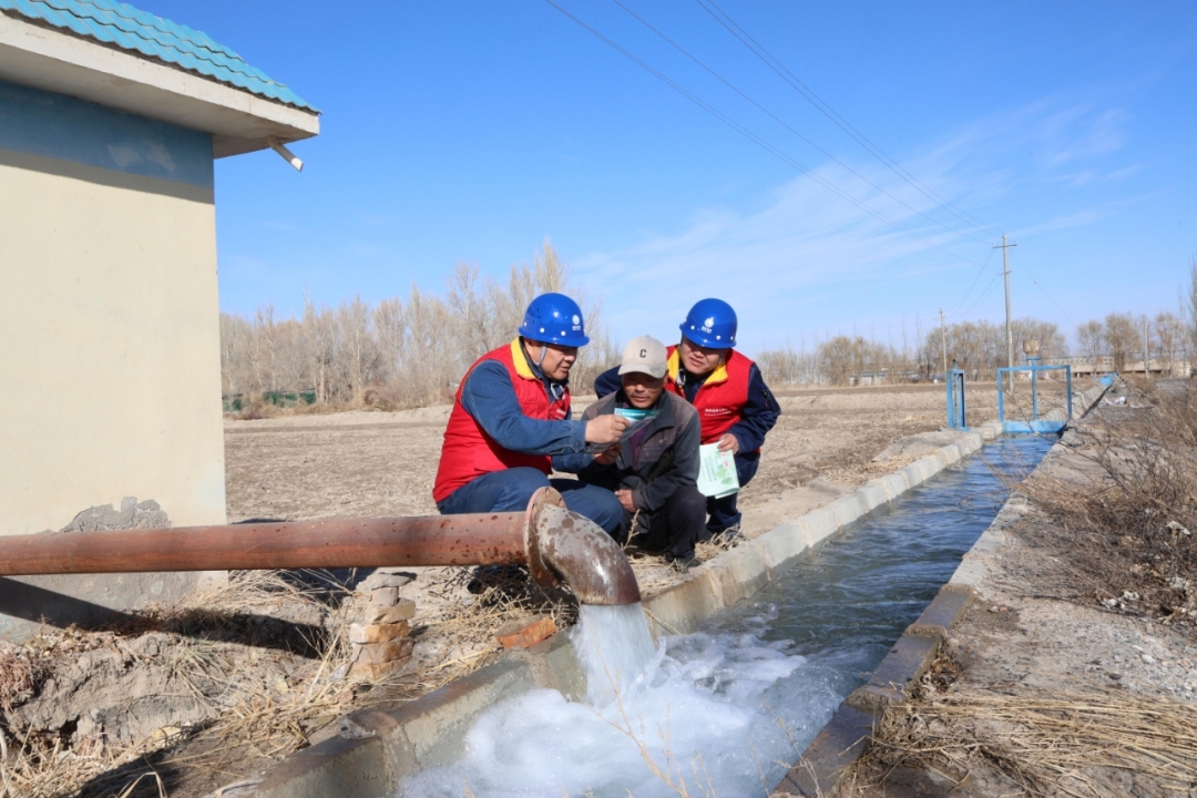 甘肅瓜州:“滿格電力”保障冬灌用電無憂