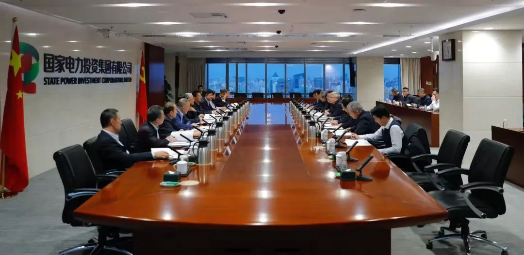 國家電投總經(jīng)理、黨組副書記栗寶卿會見東方電氣總經(jīng)理、黨組副書記張彥軍