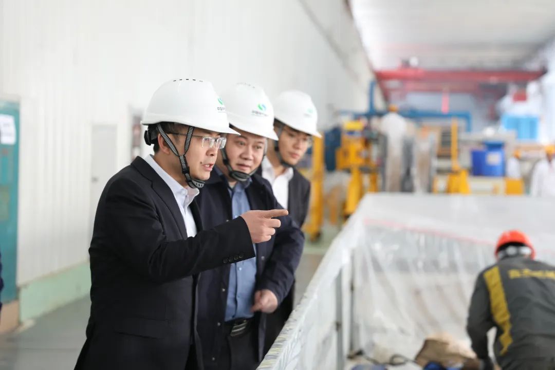 中國(guó)西電黨委副書記、總經(jīng)理朱琦琦到所屬企業(yè)調(diào)研