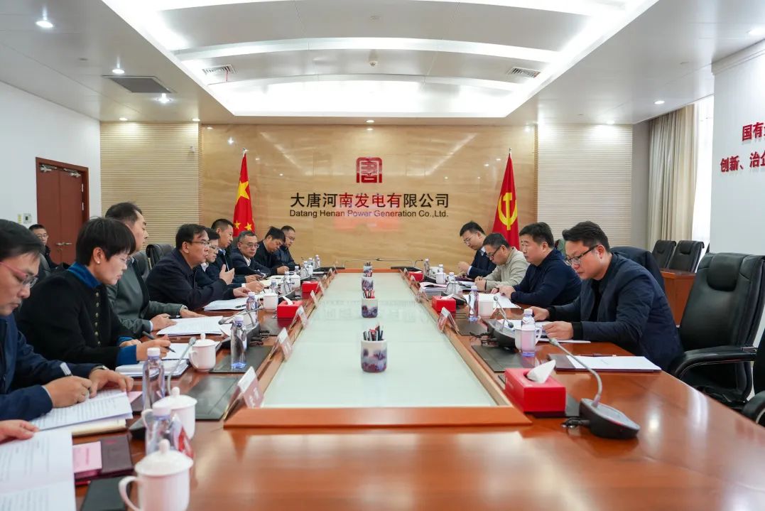 大唐河南公司黨委書記、董事長(zhǎng)常征會(huì)見(jiàn)河南能源監(jiān)管辦黨組書記、專員王朝暉