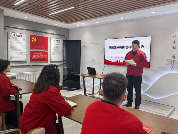 內(nèi)蒙古電力集團烏海供電公司聯(lián)合支部： 學習北疆楷模，榜樣就在身邊