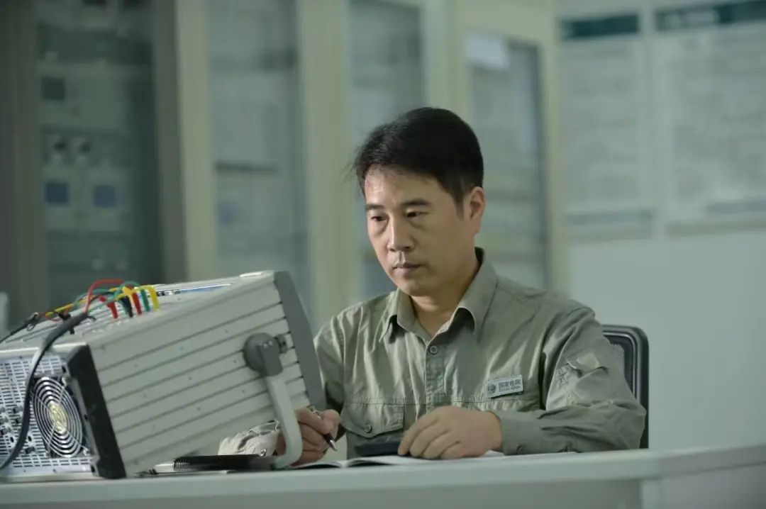 【國(guó)網(wǎng)楷?！科ぶ居拢弘娏獗?，讓難題“繳械投降”