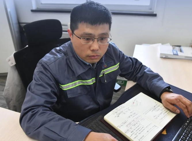 電投榜樣張記剛 百煉成“剛”