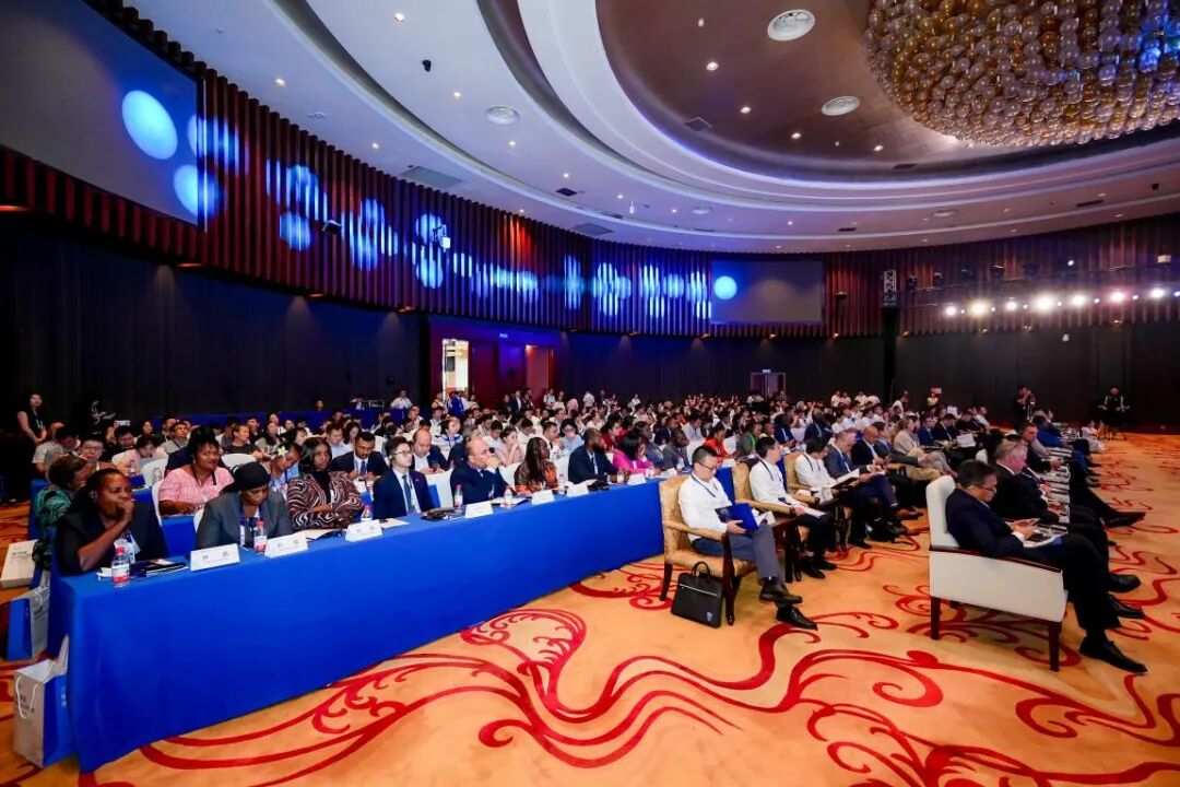 中國國際大數(shù)據(jù)產(chǎn)業(yè)博覽會數(shù)字絲綢之路·數(shù)字經(jīng)濟(jì)國際對接交流活動成功舉辦